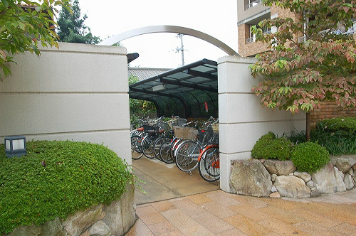 東急ドエルアルス唐人町 駐輪場